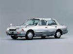 фотографија 1 Ауто Nissan Crew Седан (K30 1993 2005)