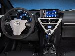 fénykép 8 Autó Scion iQ Hatchback (1 generáció 2011 2017)