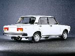 снимка 4 Кола VAZ (Lada) 2105 Седан (1 поколение 1980 2010)