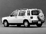 grianghraf 3 Carr Nissan Rasheen Crosaire 5-doras (1 giniúint 1994 2000)