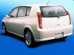 写真 3 車 Toyota Opa ミニバン (1 世代 2000 2005)