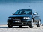 фотографија 35 Ауто Audi S3 Sportback хечбек 5-врата (8P/8PA [редизаjн] 2008 2012)