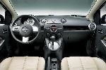 foto 6 Car Mazda 2 AU-spec. sedan 4-deur (2 generatie [restylen] 2010 2017)