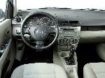 foto 20 Auto Mazda 2 Puerta trasera 5-puertas (2 generacion [el cambio del estilo] 2010 2017)