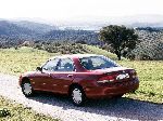 fotografie 8 Auto Mazda 626 Sedan (3 generácia 1987 1992)