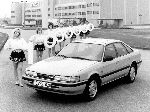 kuva 12 Auto Mazda 626 Hatchback (3 sukupolvi 1987 1992)
