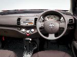 фотографија 8 Ауто Nissan March Хечбек 5-врата (K11 [2 редизаjн] 1999 2002)