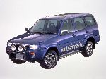 photo Car Nissan Mistral offroad