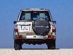 fotografija 16 Avto Nissan Patrol SUV 3-vrata (Y61 [redizajn] 2004 2010)