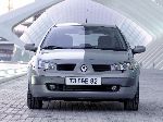 фотографија 53 Ауто Renault Megane Хечбек 3-врата (2 генерација 2002 2006)