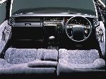 фотографија 33 Ауто Toyota Crown Седан (S130 1987 1991)