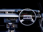 фотографија 37 Ауто Toyota Crown Седан (S130 1987 1991)