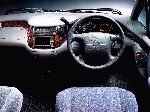 фотографија 14 Ауто Toyota Estima Emina моноволумен (минивен) 4-врата (1 генерација 1990 1999)
