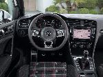 фотография 15 Авто Volkswagen Golf Хетчбэк 5-дв. (7 поколение 2012 2017)