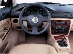 fotografija 19 Avto Volkswagen Passat Limuzina 4-vrata (B5 1996 2000)