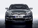 фотографија 3 Ауто Volkswagen Phaeton Седан (1 генерација [редизаjн] 2007 2010)