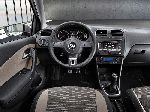 fénykép 12 Autó Volkswagen Polo Hatchback 3-ajtós (4 generáció [Áttervezés] 2005 2009)
