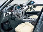 foto 25 Auto BMW 3 serie Sedan (E90/E91/E92/E93 [redizajn] 2008 2013)