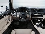 zdjęcie 26 Samochód BMW 5 serie Sedan (F07/F10/F11 [odnowiony] 2013 2017)