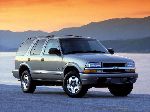 фотографија 5 Ауто Chevrolet Blazer Теренац 3-врата (4 генерација [редизаjн] 1997 2005)