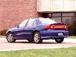 фотографија 3 Ауто Chevrolet Cavalier Седан (2 генерација [редизаjн] 1990 1994)