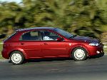 fotosurat 4 Avtomobil Chevrolet Lacetti Xetchbek (1 avlod 2004 2013)