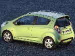 写真 4 車 Chevrolet Spark ハッチバック (M300 2010 2015)