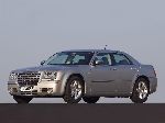 фотографија 15 Ауто Chrysler 300C Седан (1 генерација 2005 2011)