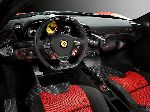 fotografie 13 Auto Ferrari 458 Italia kupé 2-dveřový (1 generace 2009 2015)