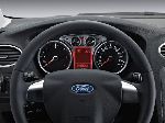 фотографија 58 Ауто Ford Focus Хечбек 5-врата (3 генерација 2011 2017)