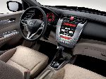 fotoğraf 5 Oto Honda City Sedan (5 nesil [restyling] 2011 2017)