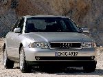 mynd 11 Bíll Audi A4 fólksbifreið