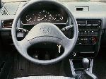 фотографија Ауто Hyundai Pony Седан (1 генерација 1974 1990)