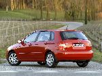 عکس 10 اتومبیل Kia Cerato هاچ بک (1 نسل 2004 2006)
