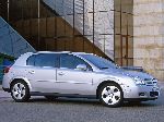 तस्वीर 3 गाड़ी Opel Signum विशेषताएँ