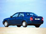 fotografie 3 Auto Mazda 323 Sedan (BG 1989 1995)