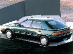 fénykép 12 Autó Mazda 323 Hatchback 5-ajtós (BA 1994 1998)