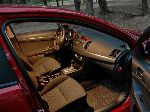 zdjęcie 11 Samochód Mitsubishi Lancer Sedan 4-drzwiowa (VII 1991 2000)