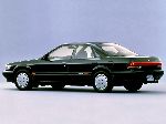 photo 7 l'auto Nissan Bluebird Sedan (U12 1987 1991)