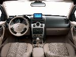 fotografie 64 Auto Renault Megane Hatchback 5-dvere (3 generácia 2008 2014)