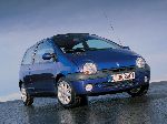 kuva 25 Auto Renault Twingo Hatchback (1 sukupolvi [3 uudelleenmuotoilu] 2004 2012)