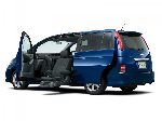 photo 2 l'auto Toyota Isis Minivan (1 génération [remodelage] 2007 2011)