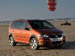 фотографија 14 Ауто Volkswagen Touran Моноволумен (Минивен) 5-врата (2 генерација 2006 2010)