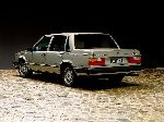 foto 3 Auto Volvo 760 Sedan (1 generacija 1985 1990)