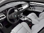 сүрөт 26 Машина BMW 5 serie Touring вагон (F07/F10/F11 2009 2013)
