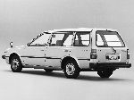 kuva 6 Auto Nissan Sunny Farmari (B11 1981 1985)