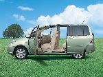 photo 2 l'auto Toyota Raum Minivan (1 génération 1997 2003)