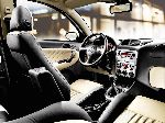 fotografie 4 Auto Alfa Romeo 147 hatchback 3-dveřový (1 generace 2000 2004)