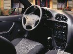 fotografie 3 Auto Chevrolet Metro Sedan (1 generácia 1998 2001)