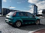 photo 3 l'auto Fiat Punto Hatchback (1 génération 1993 1999)